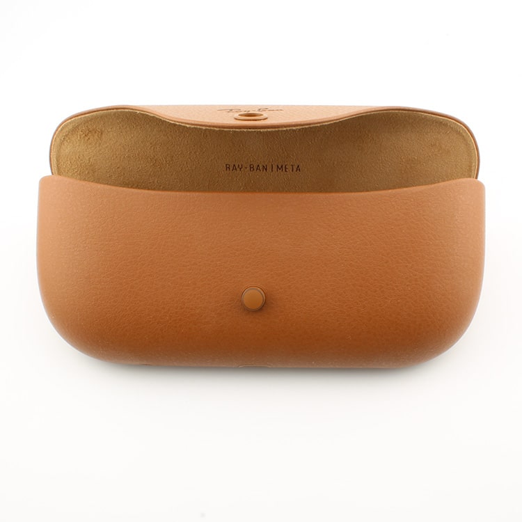 ray-ban-meta-charging-case-2